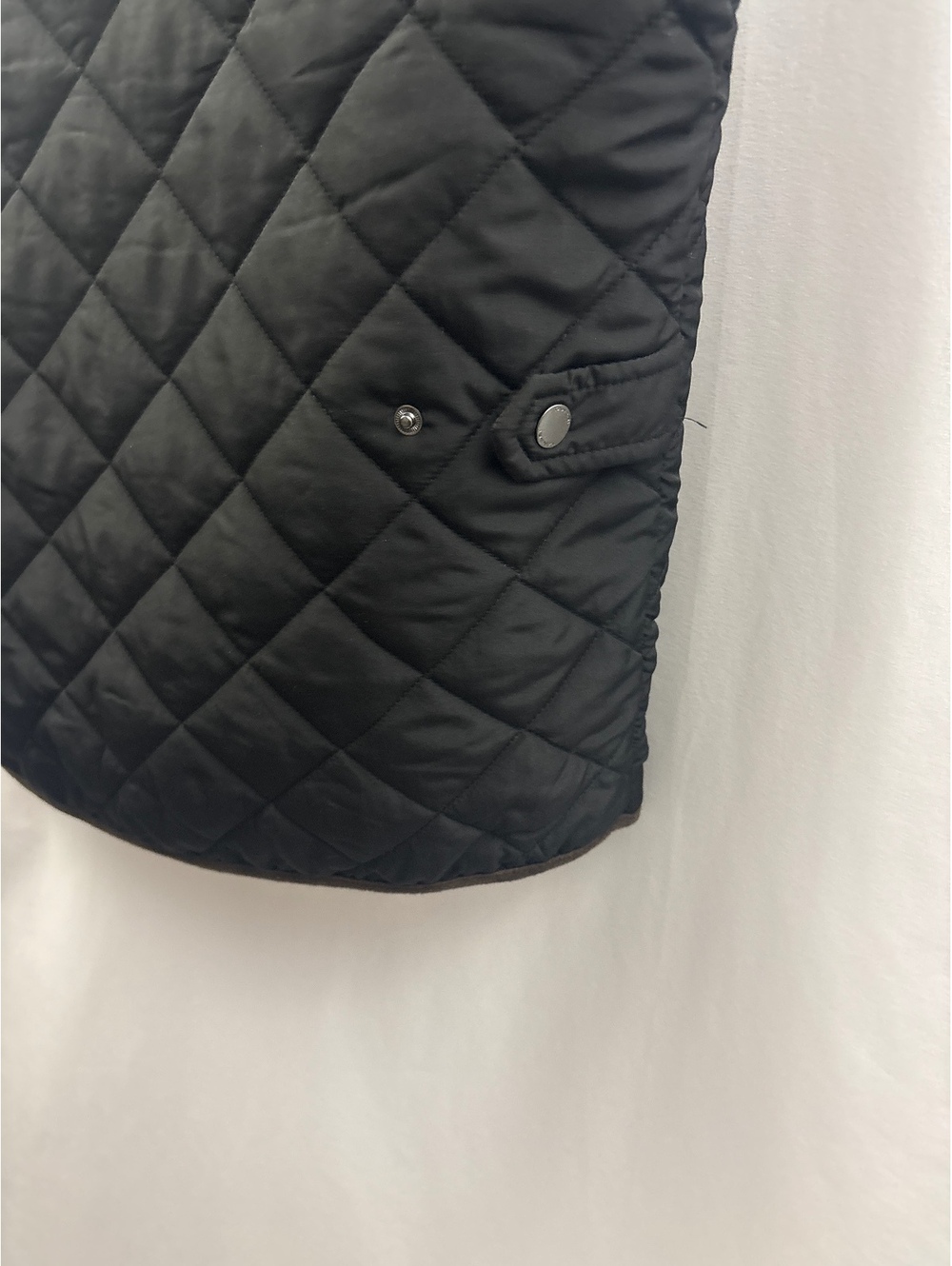 Tahari Black Quilted Sleeveless Vest Large Brand New With Tags - Picture 5 of 5